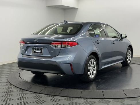 Used 2026 Toyota Corolla LE FWD image 10