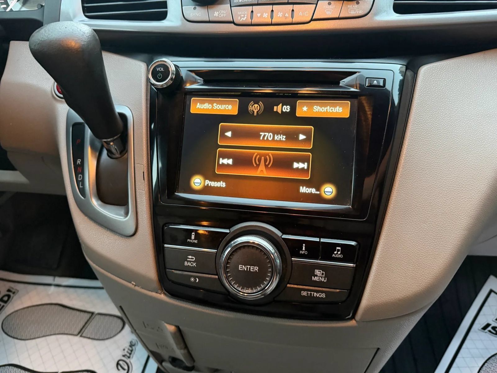 Used 2015 Honda Odyssey EX image 30