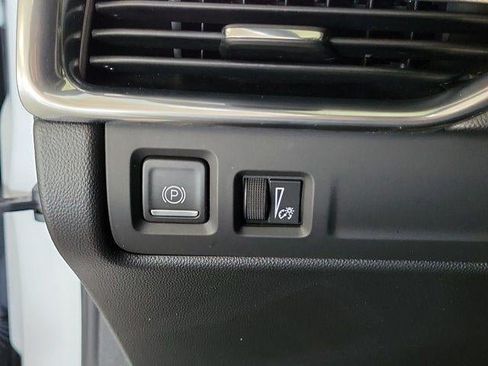 Certified 2023 Cadillac XT4 Premium Luxury FWD image 14