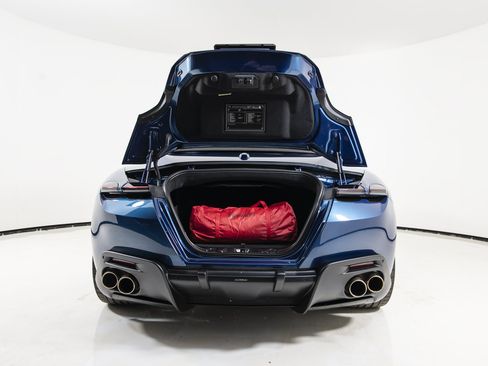 Certified 2025 Ferrari Roma Spider RWD image 40