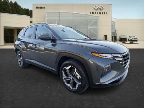 Used 2023 Hyundai Tucson SEL image 3