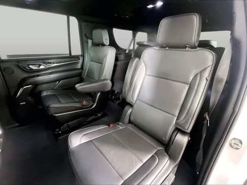 Certified 2023 GMC Yukon XL Denali AWD/4WD image 21