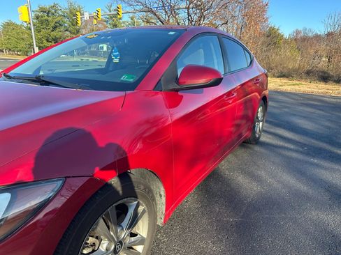 Used 2018 Hyundai Elantra Value Edition FWD image 11