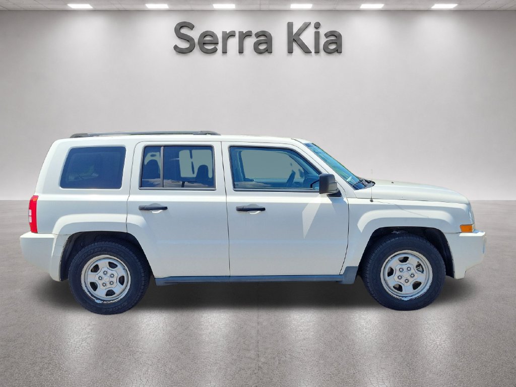 Used 2009 Jeep Patriot Sport FWD image 6
