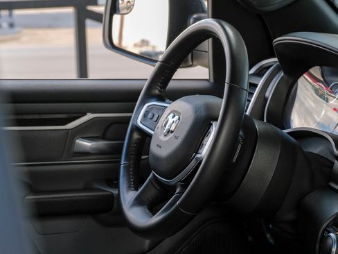 Used 2021 RAM 1500 Big Horn image 24