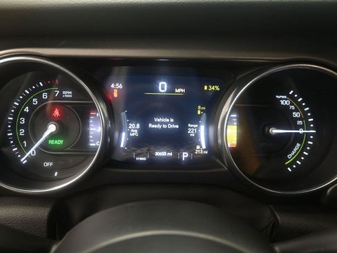 Used 2023 Jeep Wrangler Unlimited w/ Cold Weather Group AWD/4WD image 15