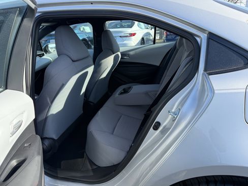 Used 2023 Toyota Corolla SE image 15