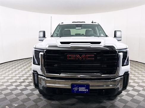 New 2026 GMC Sierra 2500 Pro w/ Convenience Package AWD/4WD image 24