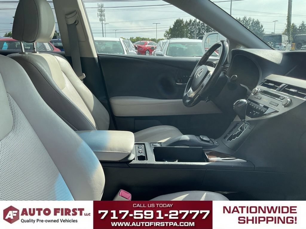 Used 2013 Lexus RX 450h AWD image 17
