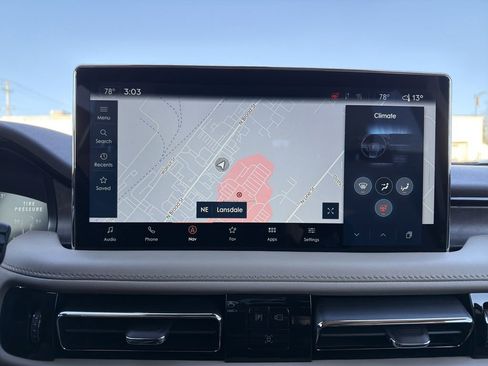 Certified 2023 Lincoln Nautilus Reserve w/ Equipment Group 201A image 24