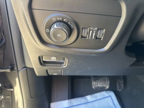 New 2025 Jeep Grand Cherokee L Limited image 24