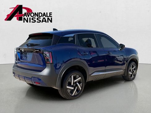 Used 2026 Nissan Kicks SV FWD image 6