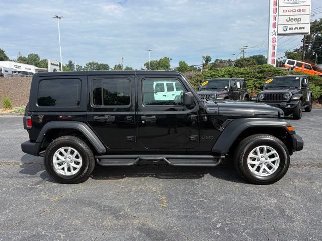 Used 2023 Jeep Wrangler Unlimited Sport AWD/4WD image 2