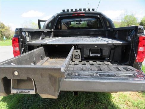 Used 2017 Chevrolet Silverado 1500 LT w/ All Star Edition image 4