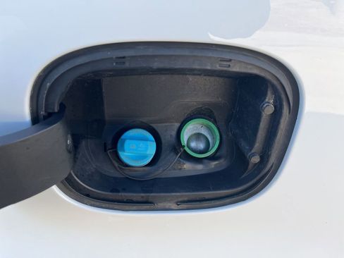 Used 2024 GMC Sierra 1500 AT4 w/ Technology Package image 44