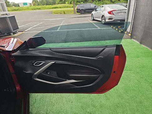 Used 2017 Chevrolet Camaro LT RWD image 12