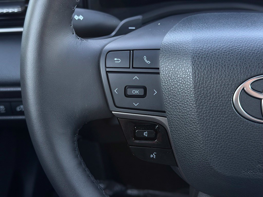 Used 2026 Toyota Camry XSE FWD image 26