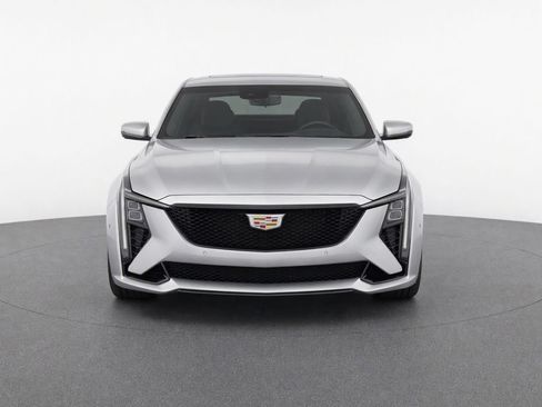 Used 2026 Cadillac CT5 V w/ Technology Package RWD image 39
