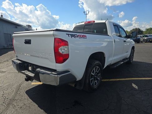 Used 2017 Toyota Tundra SR5 image 7