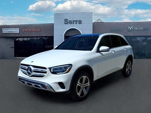 Used 2020 Mercedes-Benz GLC 300 4MATIC image 3