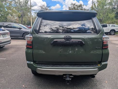 Used 2022 Toyota 4Runner TRD Off-Road Premium w/ Moonroof Package AWD/4WD image 5