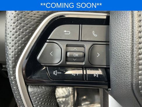Used 2025 Toyota Tundra Platinum AWD/4WD image 12