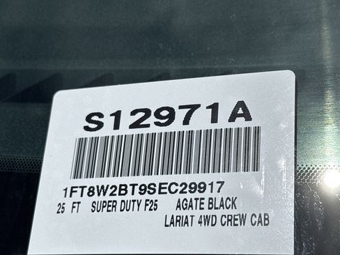 Used 2025 Ford F250 Lariat w/ Chrome Package image 36