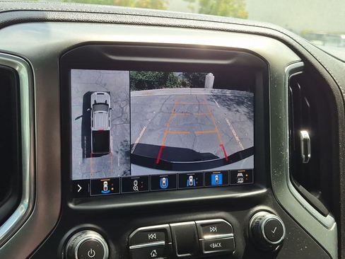 Used 2020 Chevrolet Silverado 3500 LTZ w/ LTZ Premium Package AWD/4WD image 19