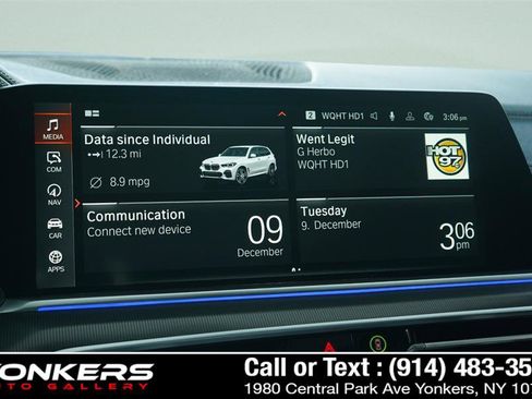 Used 2021 BMW X5 xDrive40i w/ M Sport Package image 26
