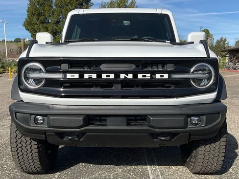 New 2025 Ford Bronco Outer Banks w/ Sasquatch Package image 82