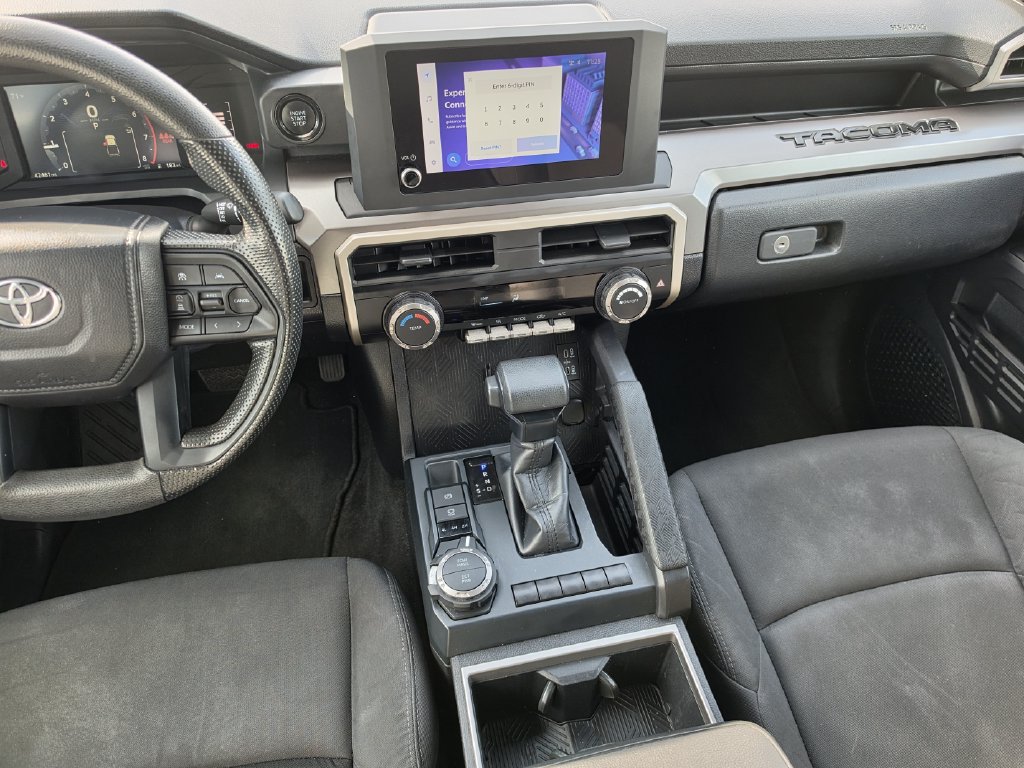 Used 2024 Toyota Tacoma SR5 AWD/4WD image 16