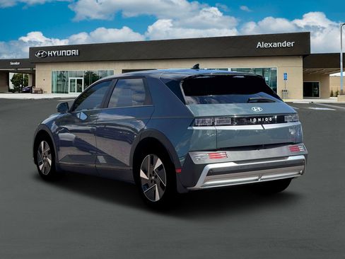 New 2026 Hyundai Ioniq 5 SEL image 5