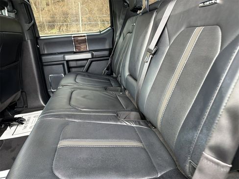 Used 2016 Ford F150 Platinum w/ Equipment Group 701A Luxury image 12