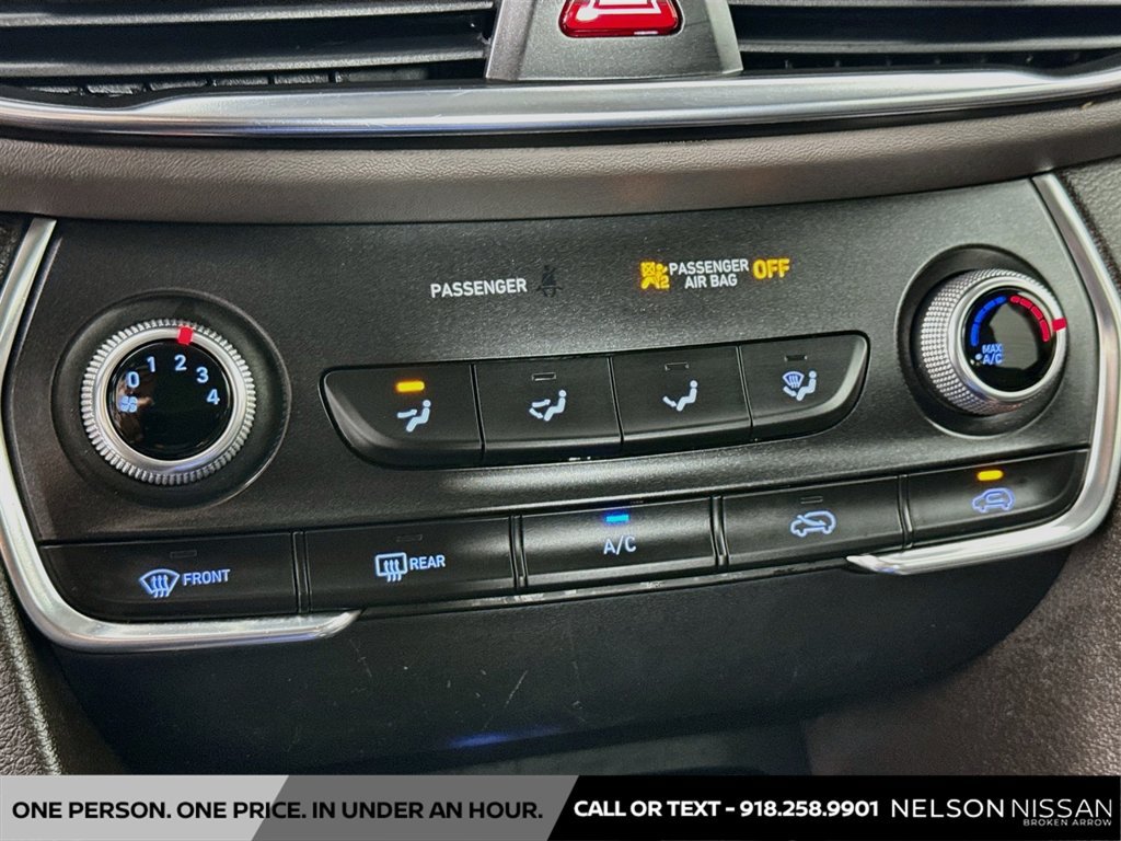 Used 2019 Hyundai Santa Fe SE FWD image 15
