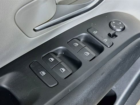 Used 2022 Hyundai Tucson SEL FWD image 28