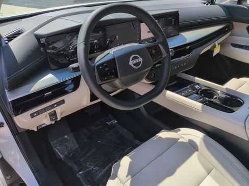 New 2026 Nissan Murano SL image 2