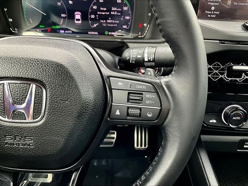 Used 2024 Honda Accord Sport image 23