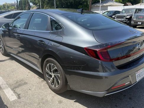 Used 2023 Hyundai Sonata Blue FWD image 5