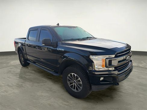 Used 2020 Ford F150 XLT w/ Equipment Group 302A Luxury image 5