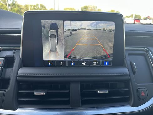 Certified 2023 Chevrolet Tahoe High Country w/ Premium Package 2 image 17