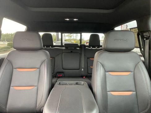 Used 2023 GMC Sierra 1500 AT4 w/ AT4 Premium Package image 31