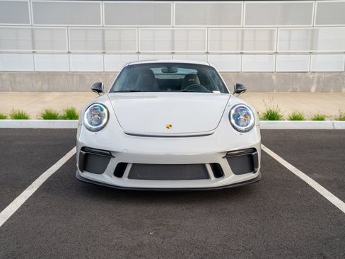 Certified 2018 Porsche 911 GT3 RWD image 6