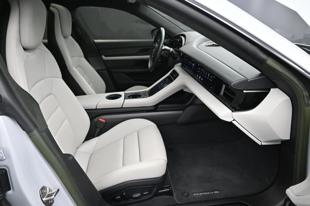 Certified 2023 Porsche Taycan GTS AWD/4WD image 27