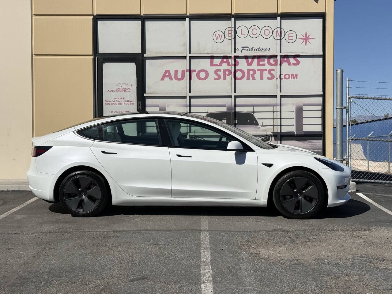 Used 2023 Tesla Model 3 Standard Range RWD image 6