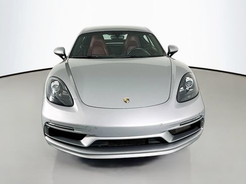 Used 2019 Porsche 718 Cayman RWD image 6