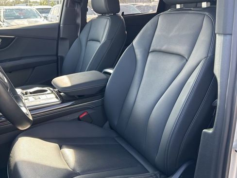 Used 2025 Audi Q7 3.0T Premium Plus w/ Premium Plus Package image 6