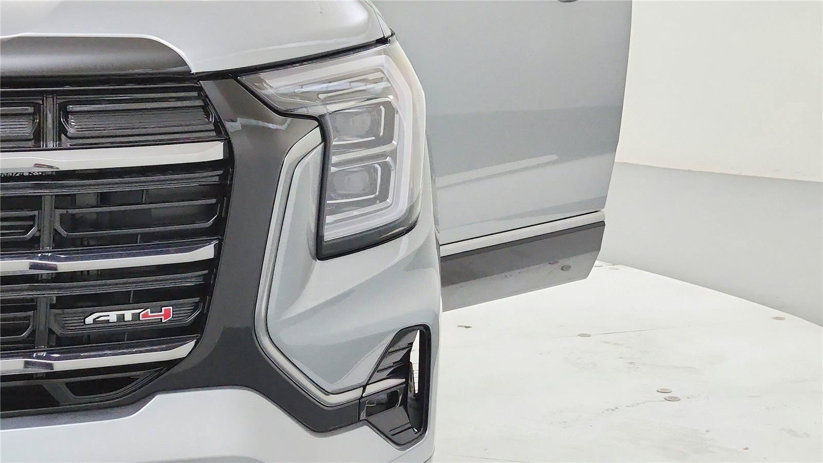 New 2026 GMC Terrain AT4 AWD/4WD image 35