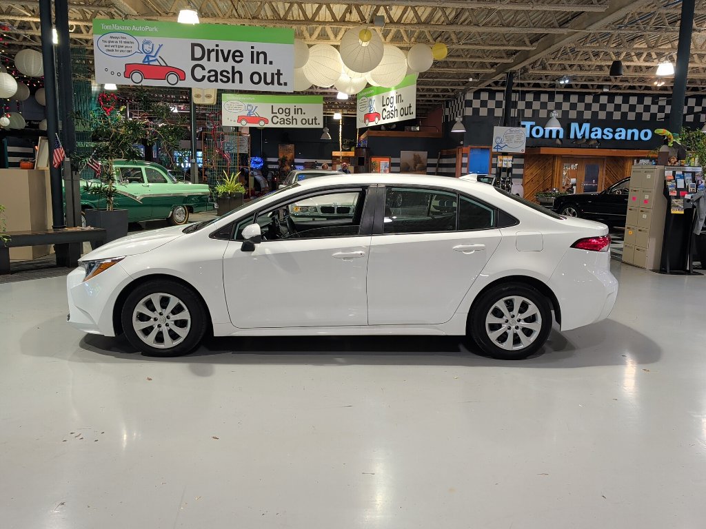 Used 2023 Toyota Corolla LE FWD image 12