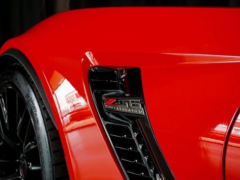 Used 2016 Chevrolet Corvette Z06 w/ 3LZ Preferred Equipment Group image 56