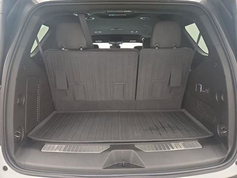 Used 2024 Chevrolet Tahoe Z71 w/ Luxury Package image 49